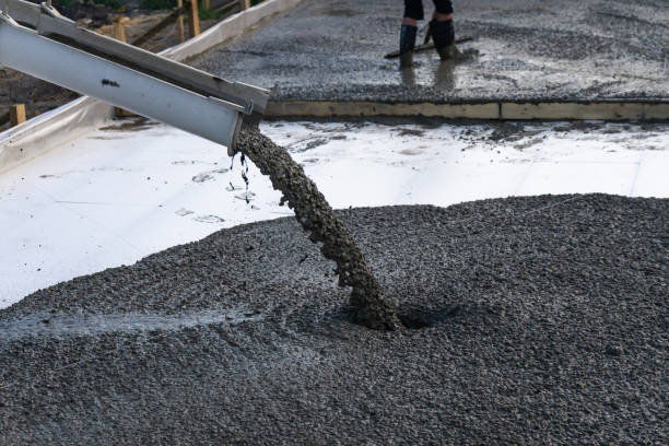Best Driveway Concrete Repair  in West Siloam Springs, OK